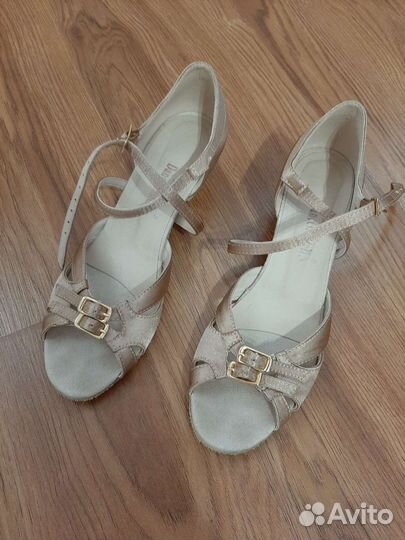 Туфли бальные