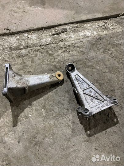 Лапы двигателя бмв е30 м20