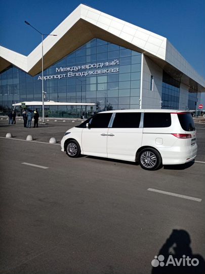 Трансфер -тбилиси минивен 7 мест