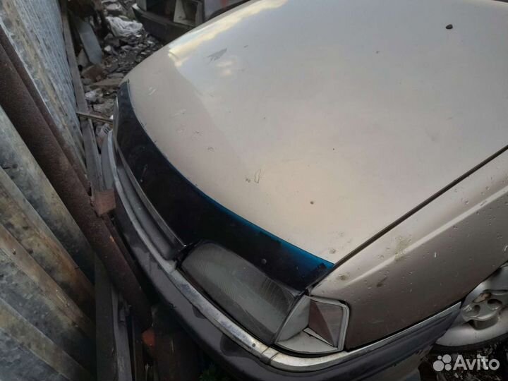 Элементы салона на опель омега А есть все