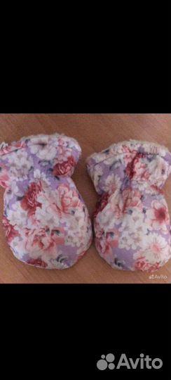 Зимний комбинезон для девочки