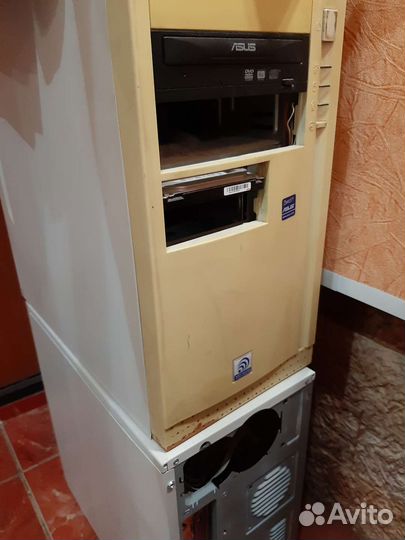 Монитор Samsung 27