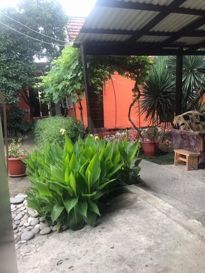 Комната 12 м² в 6-к., 1/1 эт.