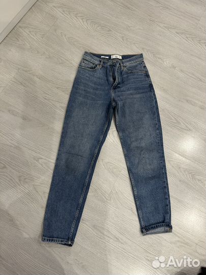 Джинсы mango
