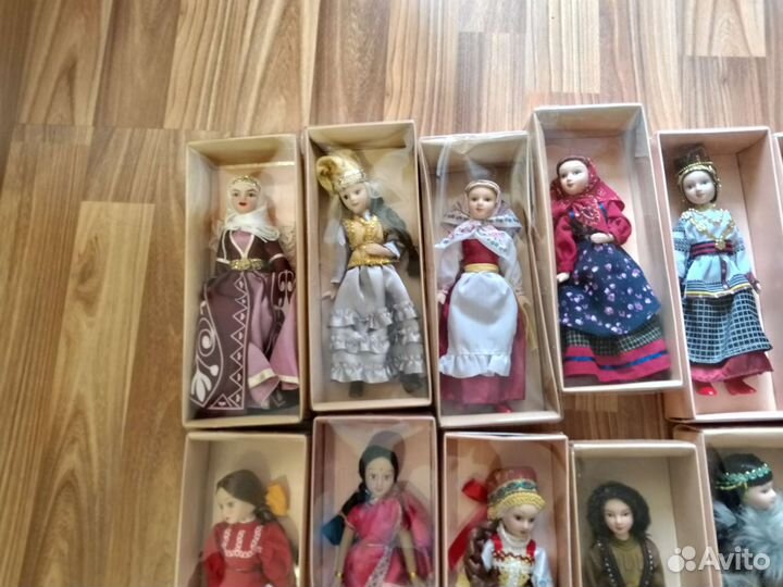 Коллекция дамы эпохи- фарфоровых кукол deagostini