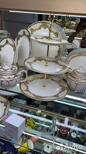 Набор столовой посуды на 12 персон