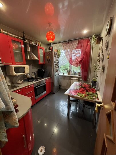 3-к. квартира, 62 м², 3/9 эт.