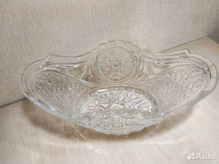 Ваза хрустальная