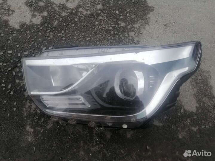 Фара правая левая Хендай Н1 Старекс 2 (2017-2021)