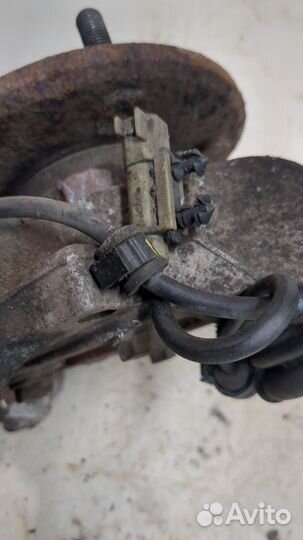 Ступица (кулак, цапфа) Chrysler Pacifica, 2005