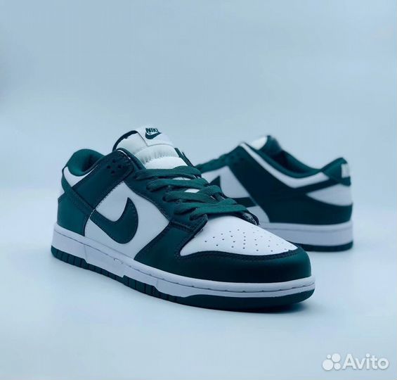 Кроссовки Nike SB Dunk Low Michigan State Green