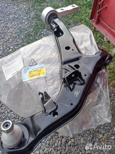 Рычаг ADN186101