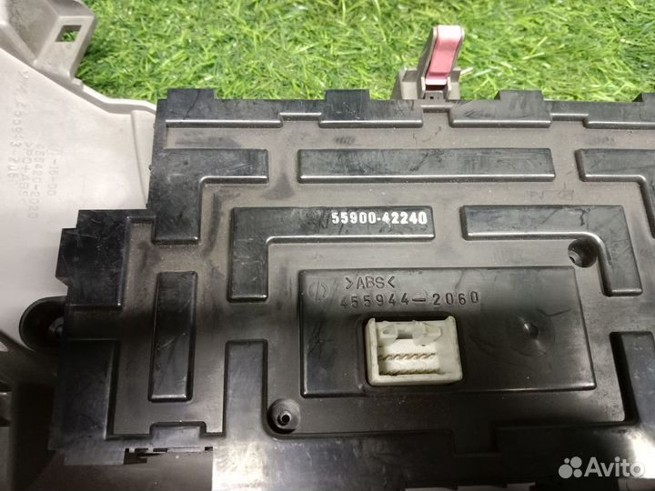 Блок управления климат-контролем Toyota RAV4