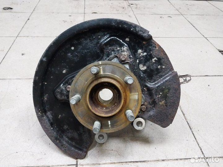 Кулак поворотный задний правый Ford Mustang S550