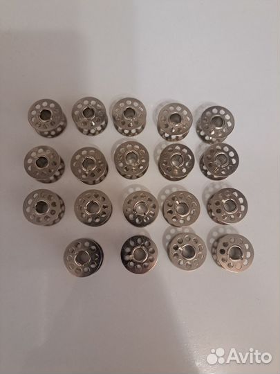 Шпулька для швейной машинки металлическая