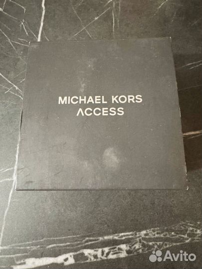 Смарт часы michael kors