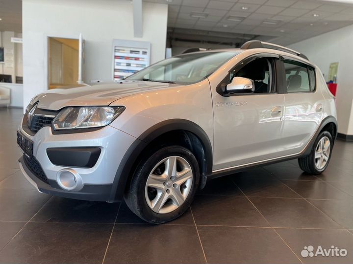 Renault Sandero Stepway 1.6 МТ, 2018, 77 000 км