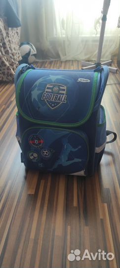 Рюкзак школьный