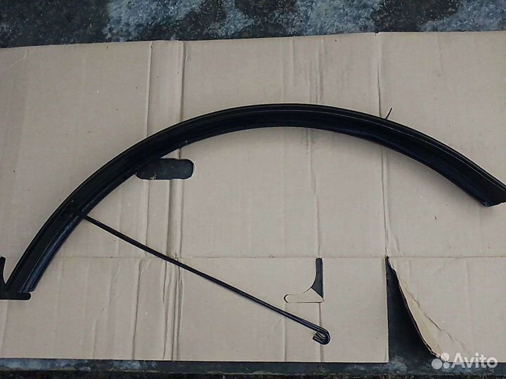 Крыло переднее от sssr украина 26-28