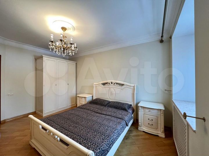 3-к. квартира, 94,5 м², 4/9 эт.