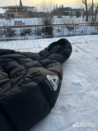 Пуховик Palace