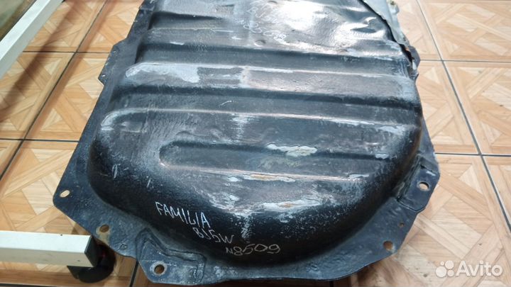 Бензобак BJ седан б/у Familia