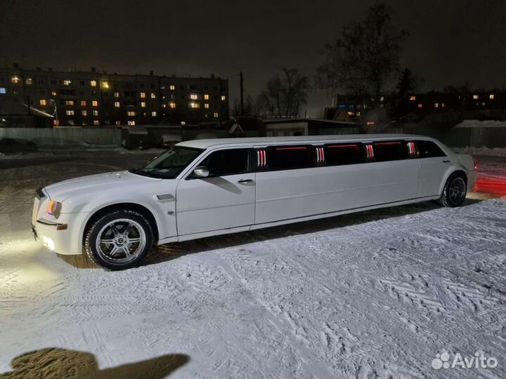 Chrysler 300C 5.7 AT, 2004, 165 000 км