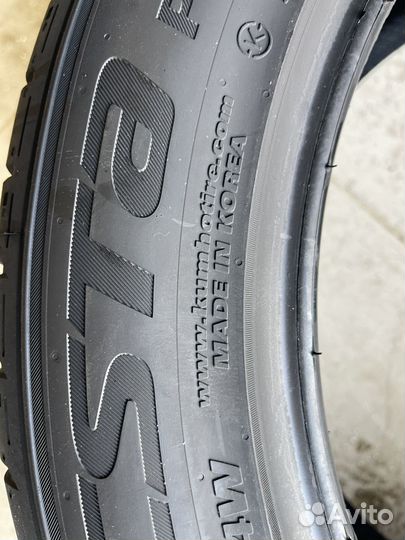 Kumho Ecsta PS71 235/40 R19 96Y