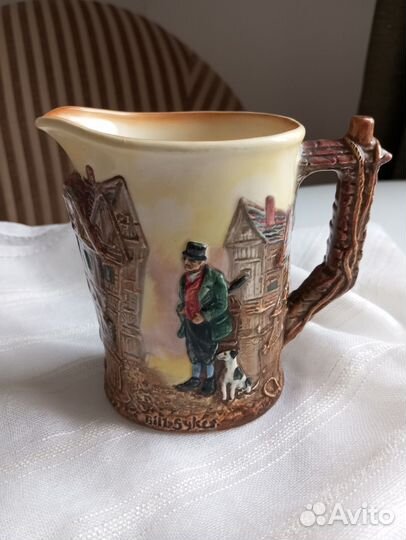 Молочник Англия royal doulton