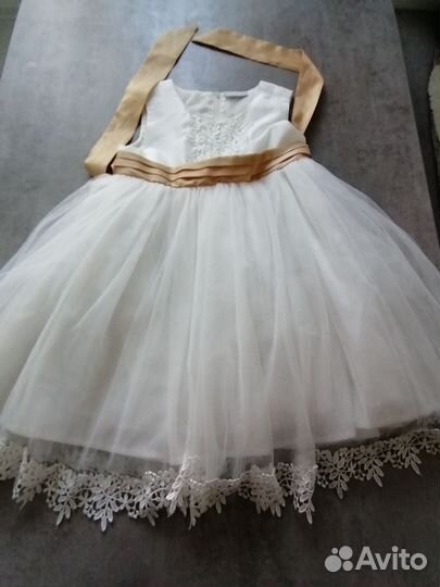 Платья красивые на 6 - 8лет