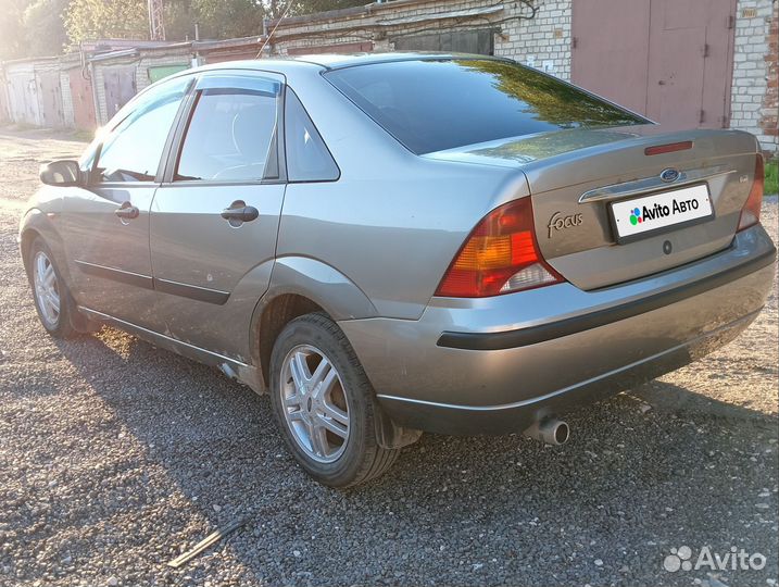 Ford Focus 1.8 МТ, 2003, 200 000 км