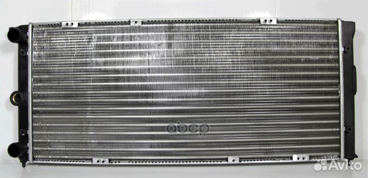 10-25196-SX радиатор системы охлаждения VW Pas