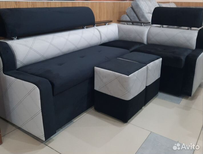 Кухонный уголок со спальным местом