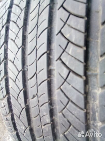 Michelin Latitude Tour HP 255/50 R19