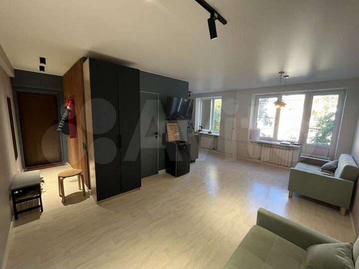 2-к. квартира, 45 м², 3/3 эт.