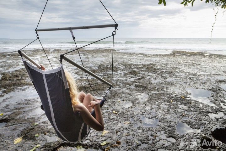 Подвесное кресло Ticket to the Moon Moon Chair Roy