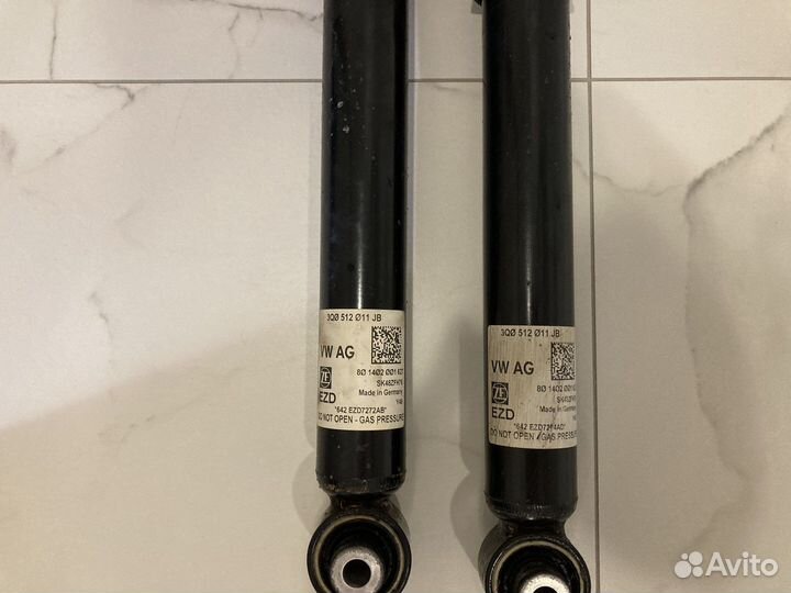 Амортизаторы задние Skoda Superb 3 3Q0 512 011 JB