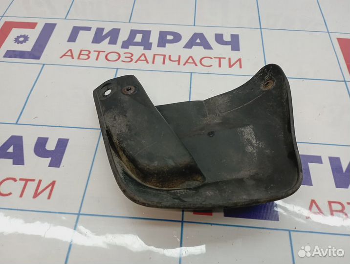 Брызговик задний правый LADA Granta 21908404412