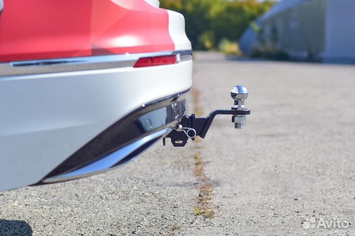 Фаркоп /съемный квадрат/ Volkswagen tiguan c 2017