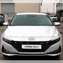 Hyundai Avante 1.6 CVT, 2021, 40 184 км, с пробегом, цена 1 590 000 руб.