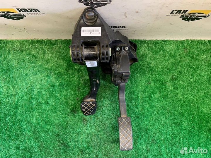 Педаль акселератора Volkswagen Polo