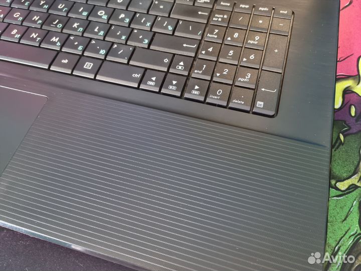 Большой Asus X75 Core i3-3110M/8GB/HD/SSD256