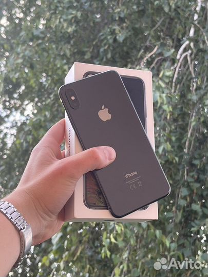 iPhone XS Max'Отличный