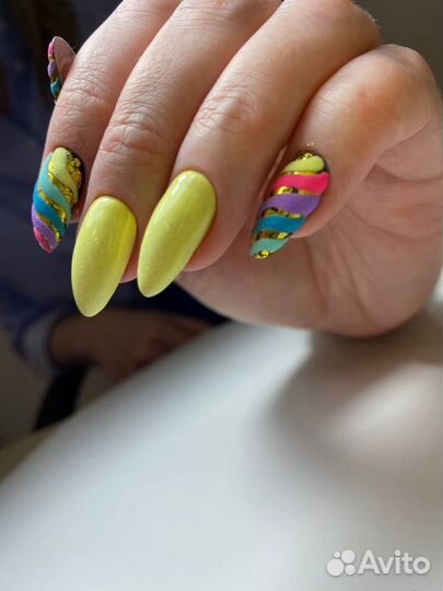 Маникюр с покрытием гель-лаком