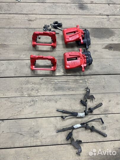 Задние тормозные суппорта Audi A8 D4