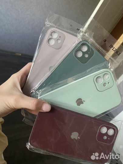 Чехол на iPhone 13