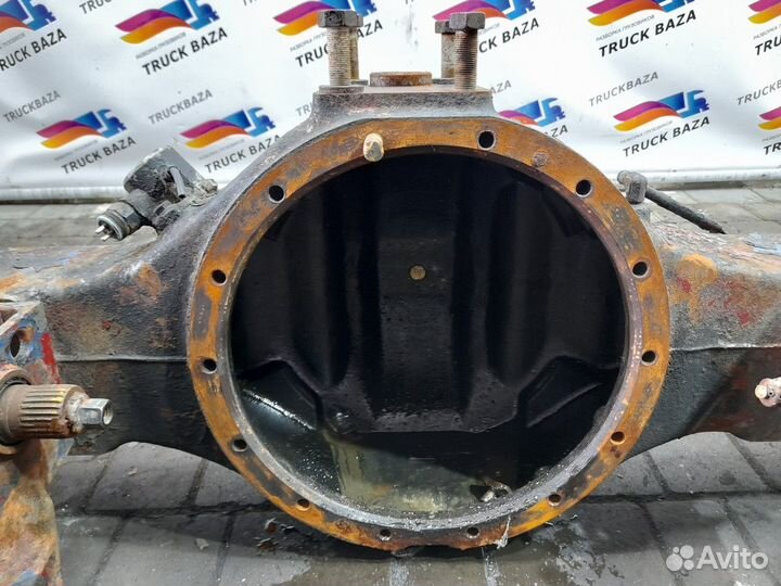 Корпус заднего моста (чулок) Renault Magnum