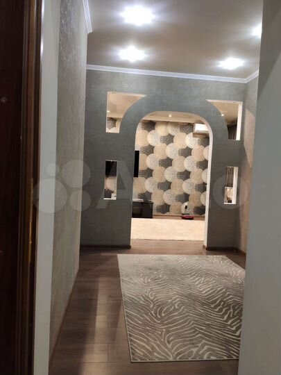 3-к. квартира, 80 м², 7/10 эт.