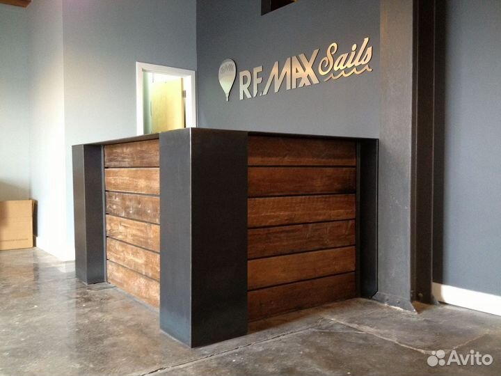 Стойка ресепшн на заказ