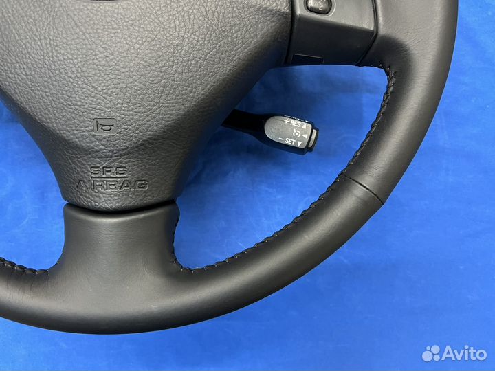 Оригинальный кожаный руль Toyota Harrier Solara